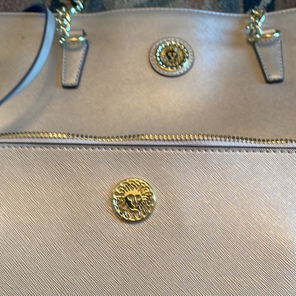 Anne Klein Gold Tote with Matching Clutch - Picture 8 of 11
